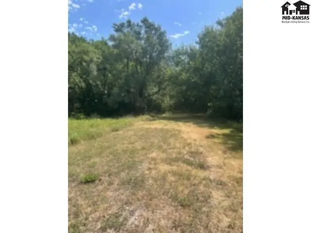 Photo of 6309 N Old K61 Hwy, Hutchinson, KS