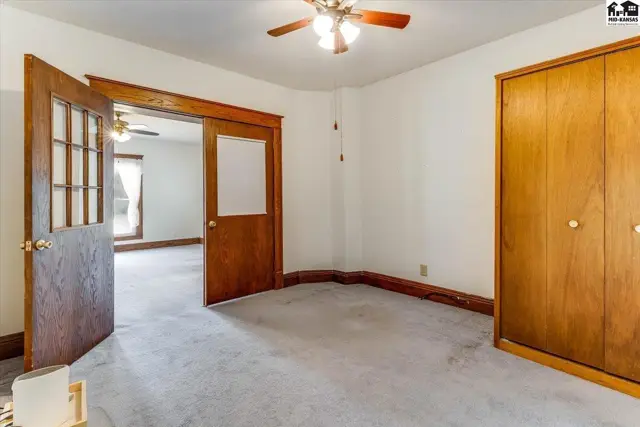 Photo of 16911 S Woodberry Rd, Mount Hope, KS