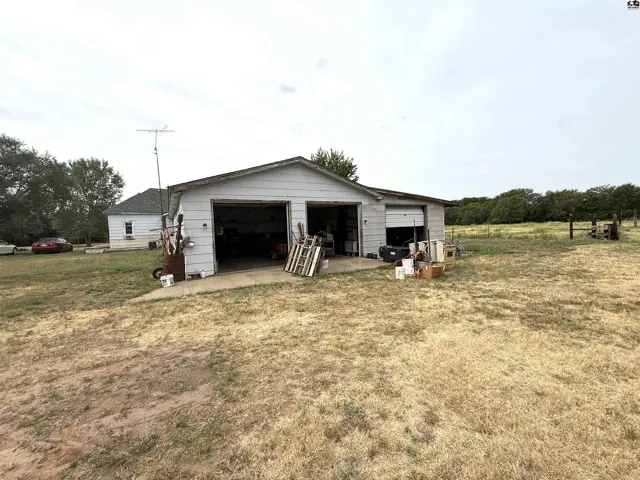 Photo of 1006 NW 70 Rd, Attica, KS