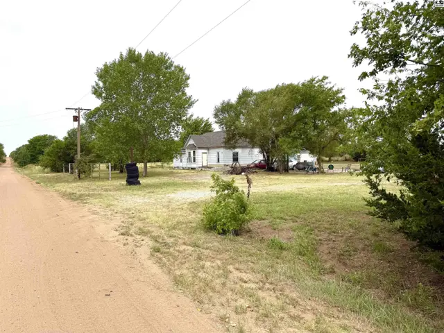 Photo of 1006 NW 70 Rd, Attica, KS