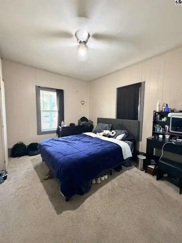 Photo of 510 E 2nd Ave, Hutchinson, KS