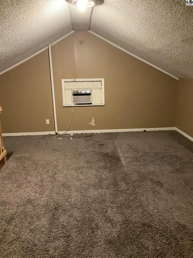 Photo of 429 E 7Th Ave, Hutchinson, KS