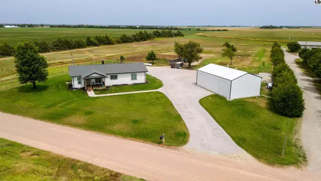 Photo of 4014 S Herren Rd, Hutchinson, KS