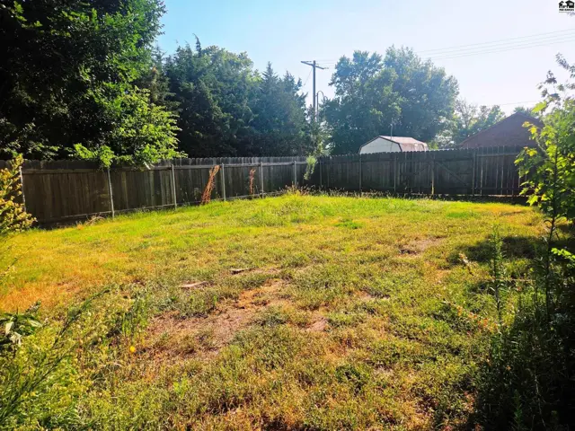 Photo of 114 W Durst St, Moundridge, KS