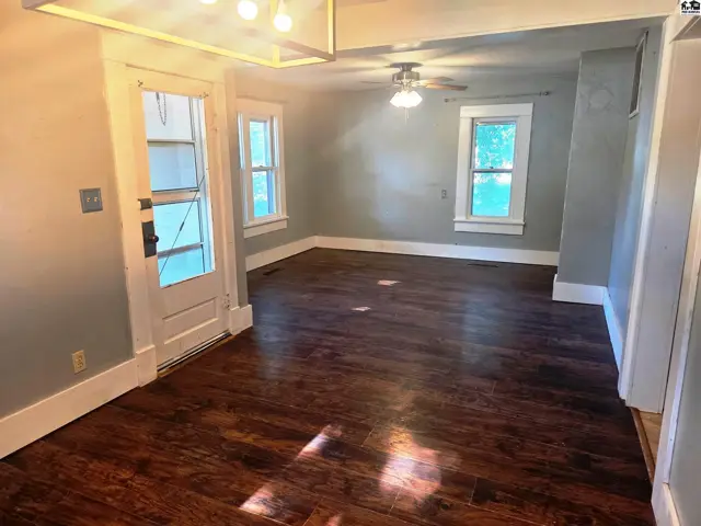 Photo of 114 W Durst St, Moundridge, KS