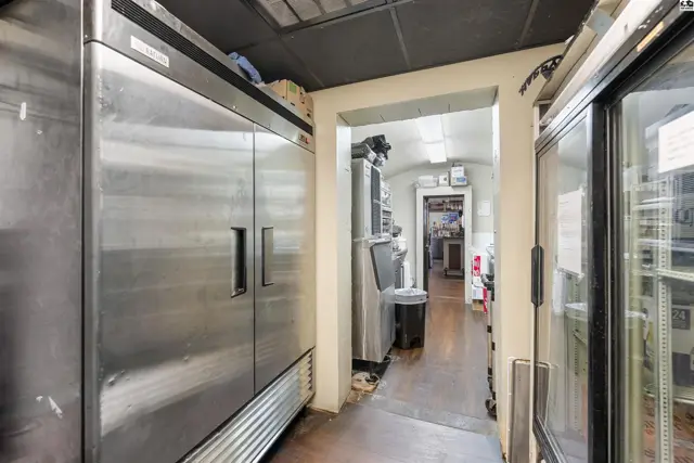 Photo of 101 N Main St, Lindsborg, KS
