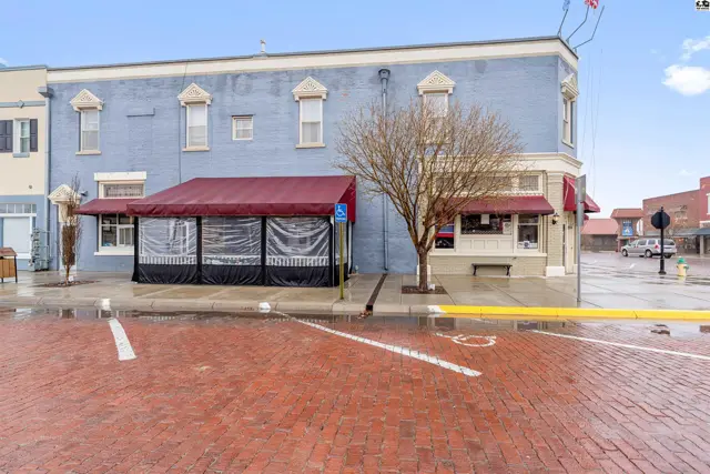Photo of 101 N Main St, Lindsborg, KS