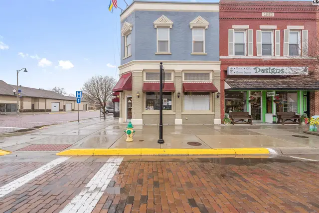 Photo of 101 N Main St, Lindsborg, KS