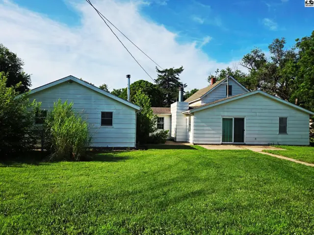 Photo of 1500 E 9th St, Newton, KS