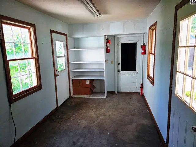 Photo of 1500 E 9th St, Newton, KS