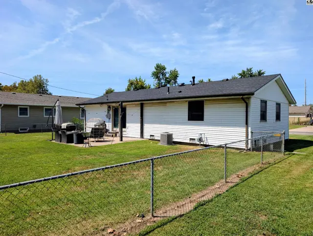 Photo of 1315 13th Terrace, Hutchinson, KS