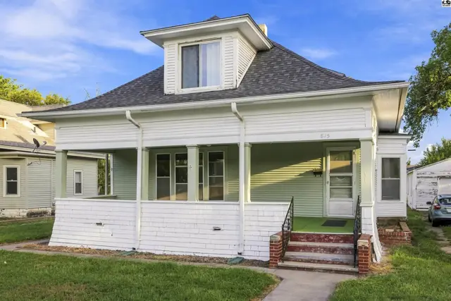 Photo of 815 E Sherman St, Hutchinson, KS