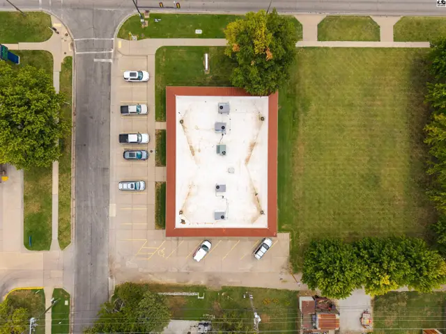 Photo of 1233 N Main St, McPherson, KS