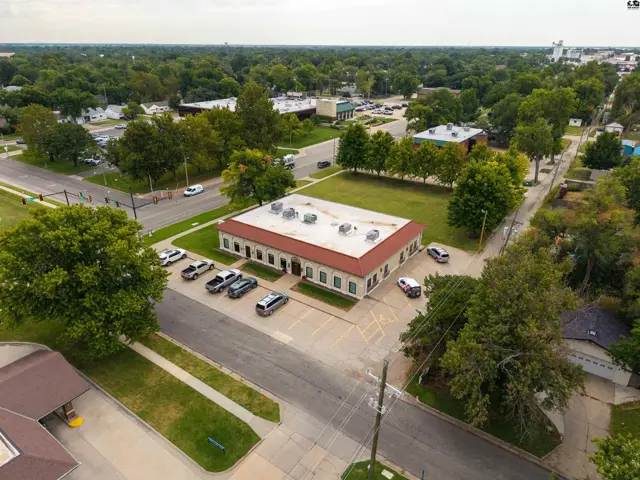 Photo of 1233 N Main St, McPherson, KS