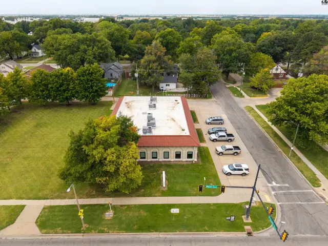 Photo of 1233 N Main St, McPherson, KS