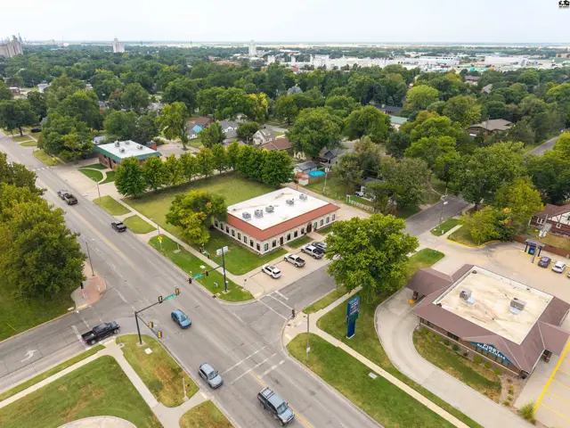 Photo of 1233 N Main St, McPherson, KS