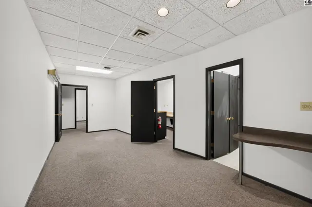 Photo of 1233 N Main St, McPherson, KS