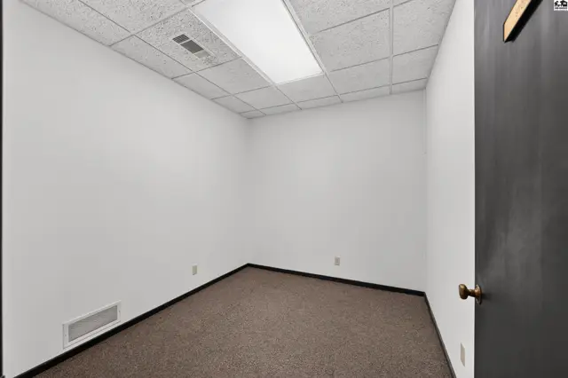 Photo of 1233 N Main St, McPherson, KS