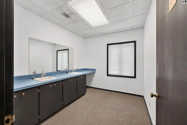 Photo of 1233 N Main St, McPherson, KS
