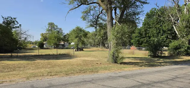 Photo of 0000 E 6th Ave, Hutchinson, KS