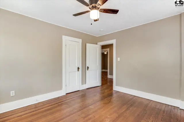 Photo of 829 E Sherman St, Hutchinson, KS