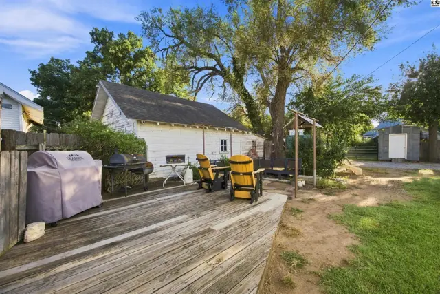 Photo of 209 S Maple St, Pretty Prairie, KS