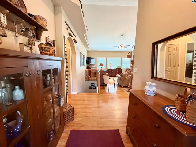 Photo of 921 W Crazy Horse Rd, Hutchinson, KS
