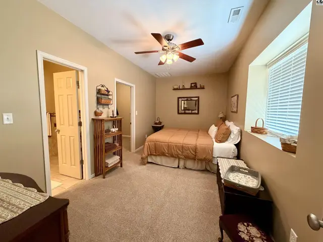 Photo of 921 W Crazy Horse Rd, Hutchinson, KS