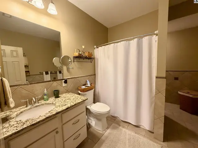 Photo of 921 W Crazy Horse Rd, Hutchinson, KS