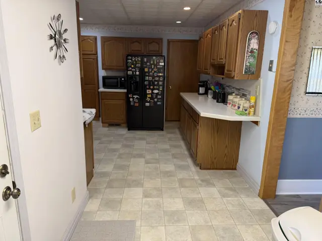 Photo of 221 S Pine St, Pratt, KS