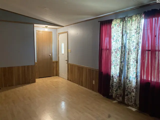 Photo of 8400 E K-4 Highway, Gypsum, KS