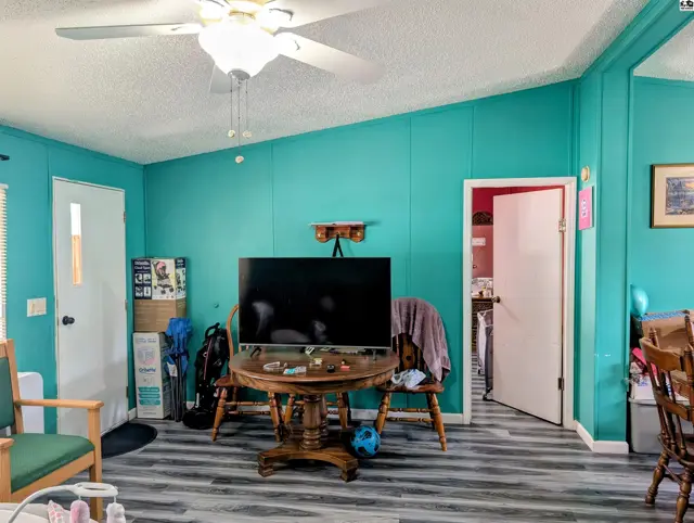 Photo of 204 Mockingbird Rd, McPherson, KS