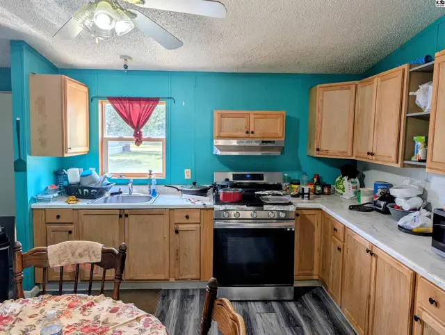 Photo of 204 Mockingbird Rd, McPherson, KS