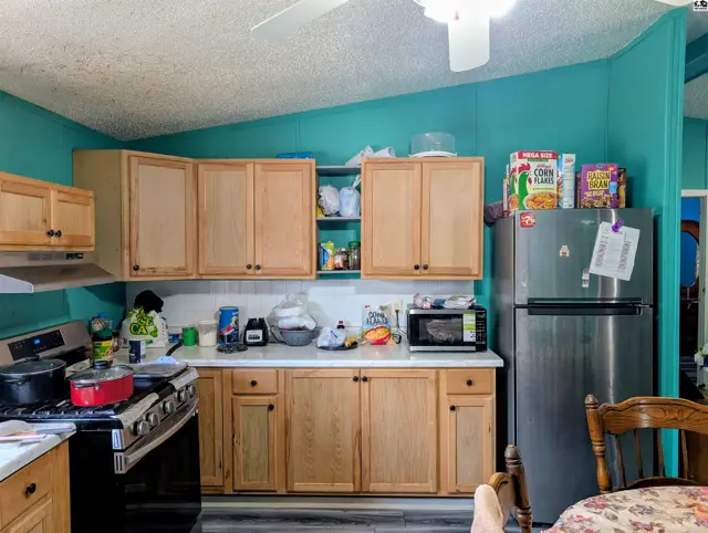 Photo of 204 Mockingbird Rd, McPherson, KS