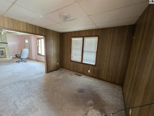 Photo of 229 E Avenue A, South Hutchinson, KS