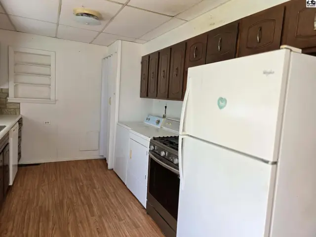 Photo of 229 E Avenue A, South Hutchinson, KS