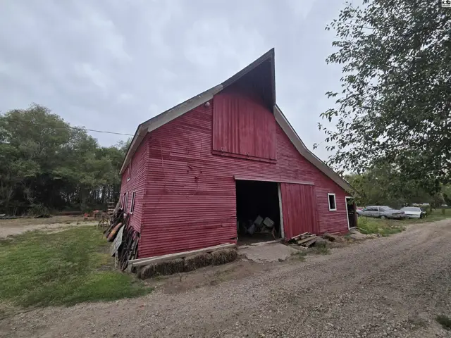 Photo of 7304 N Rayl Rd, Buhler, KS