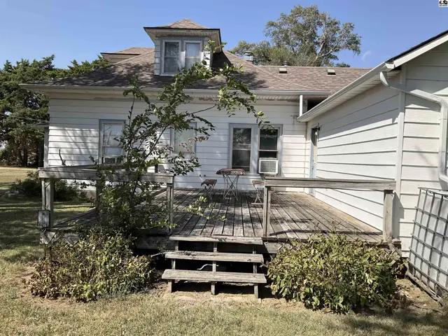 Photo of 7304 N Rayl Rd, Buhler, KS