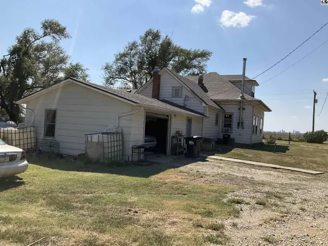 Photo of 7304 N Rayl Rd, Buhler, KS