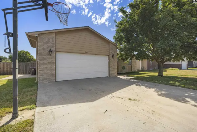 Photo of 1412 Westwood Dr, McPherson, KS