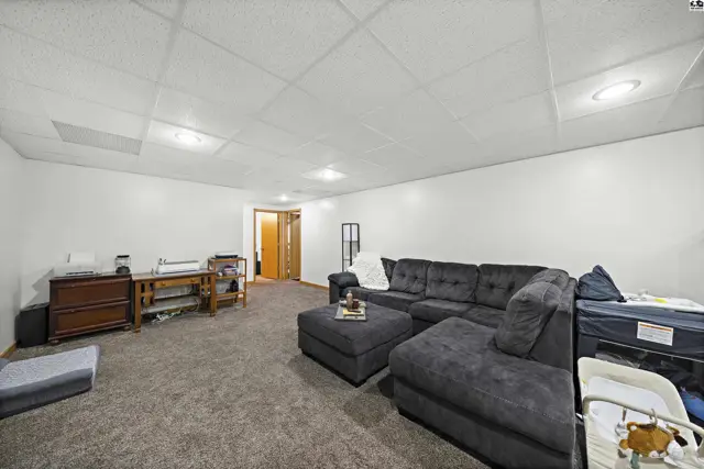 Photo of 1412 Westwood Dr, McPherson, KS