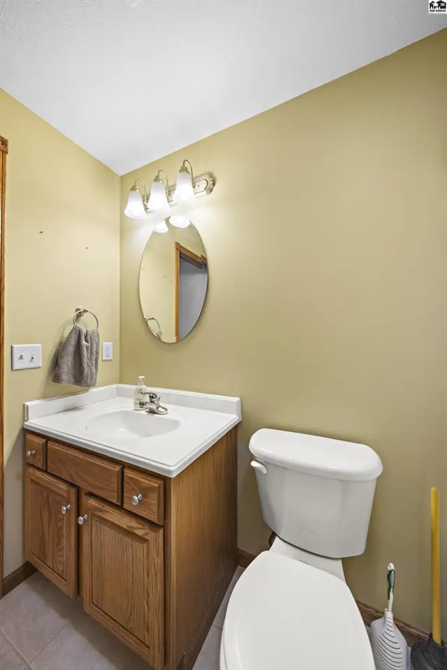 Photo of 1412 Westwood Dr, McPherson, KS