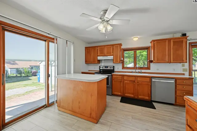 Photo of 419 N Swedonia St, Marquette, KS