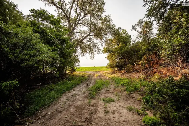 Photo of 000 E Deer Dr, Tescott, KS