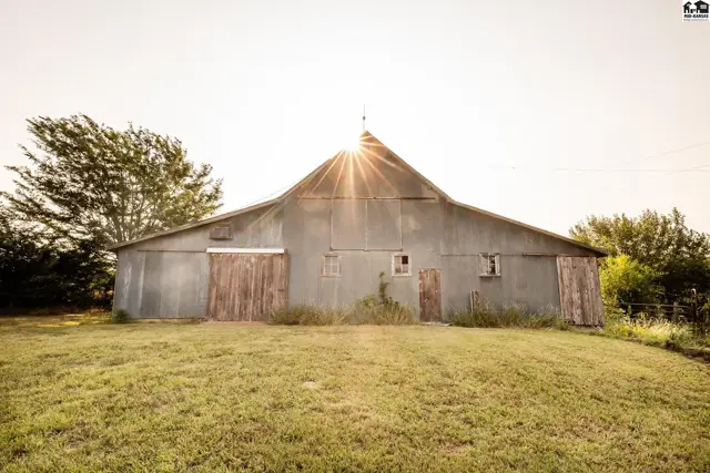 Photo of 165 N 290th Rd, Tescott, KS