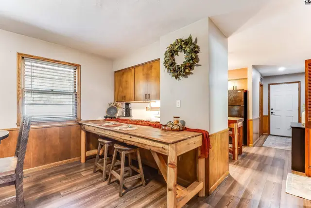 Photo of 2605 Derenda Dr, Hutchinson, KS