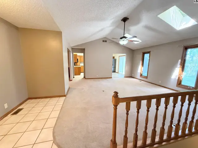 Photo of 604 E 42nd Ave, Hutchinson, KS