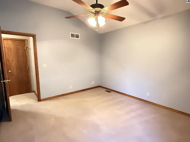 Photo of 604 E 42nd Ave, Hutchinson, KS