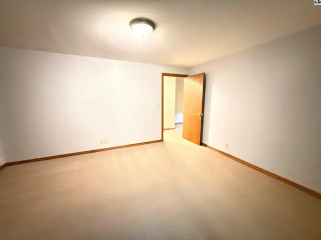 Photo of 604 E 42nd Ave, Hutchinson, KS