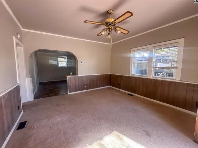 Photo of 110 N Thompson St, Pratt, KS